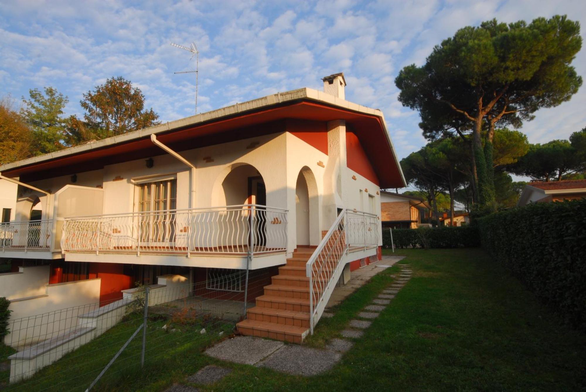 Villa Clara Lignano Sabbiadoro Exterior photo